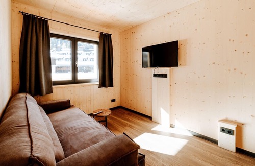 Sonnenalpe Nassfeld House | Charming Apartment in Sonnleitn with Relaxing Terrace