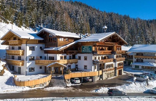 Muehlbach Am Hochkoenig Apartment | Top-Rated Apartment "Gipfelglanz" with Spa & Breakfast