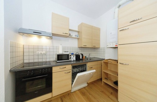Rudolfsheim-Funfhaus Apartment | Exceptional Apartment No. 03 in Vienna with Keyless Check-In