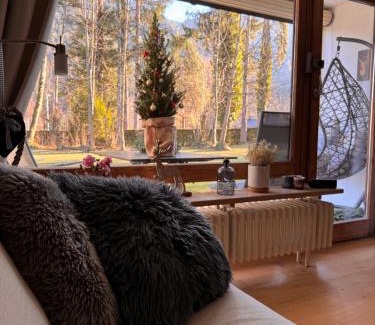 Sankt Martin bei Lofer Apartment | Relaxing Studio with Indoor Pool & Garden Renovation