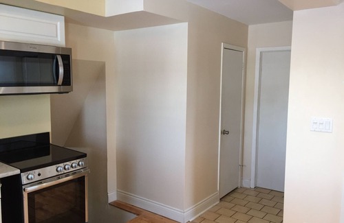 London Apartment | Cozy Apartment with Kitchen and Breakfast Included