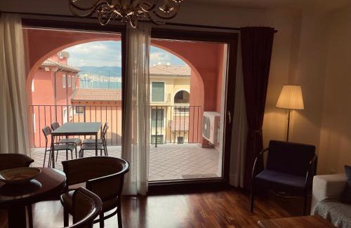 Muggia Apartment | Relaxing Retreat at Apartment Aurelia with Ocean View & Spa