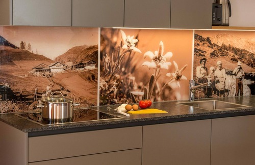 Valle di Casies Apartment | Mountain View Apartment 'Ausserharmerhof Anno 1556' Awaits