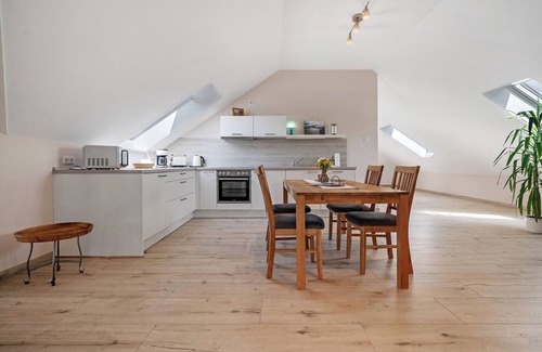 Muritz Apartment | Apartment 'Auszeit' with Balcony and Wi-Fi