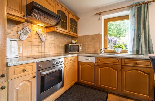Matrei in Osttirol Apartment | 4 Edelweiss Apartment: Pet-Friendly with Top Guest Rating