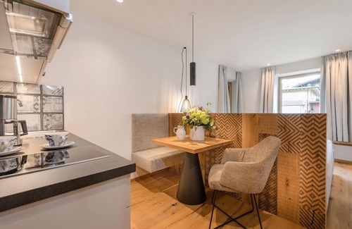 Pertisau Apartment | Cozy Apartment Bärenkopf 4 - Pet Friendly & Family Ready