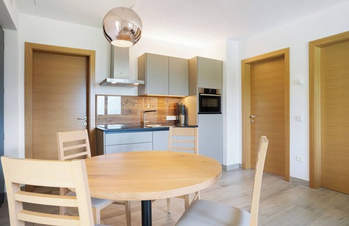 Tramin Apartment | Relaxing Getaway at Bacchushof Lagrein with Pool & Views