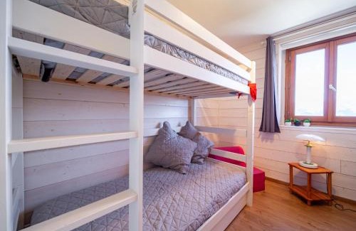 Villarembert Apartment | Family-Friendly Apartment Baikonour-6 with Pool, Rated 9.5