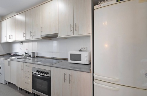 Pedralbes Apartment | Apartment 'Balcón De Barcelona' with Mountain View, Private Terrace and Wi-Fi