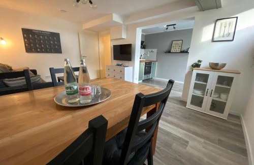 Dueren Apartment | Pet-Friendly Apartment BB43 with High Guest Ratings