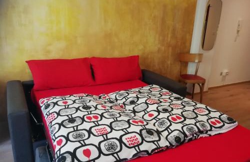 Bolognano-Vignole Apartment | Family-Friendly Stay at Apartment Bed & Climb