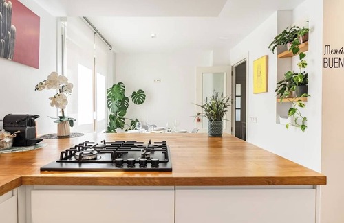 San Sebastian Apartment | Premier Apartment Bera Bera in San Sebastian with Spa