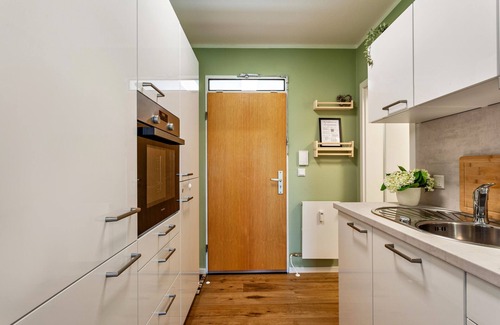 Gudenhagen Apartment | Scenic Apartment 'Berg Und Tal' with Balcony and Wi-Fi
