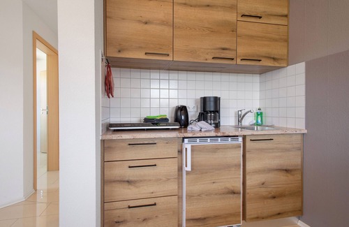 Waggershausen Apartment | Mountain View Retreat: Bergchalet Mirabell at Lake Constance