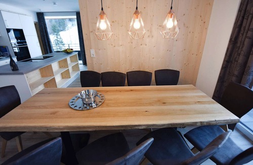 Kappl Apartment | Explore Apartment Bergsteiger - C with Spa & Pet-Friendly Amenities