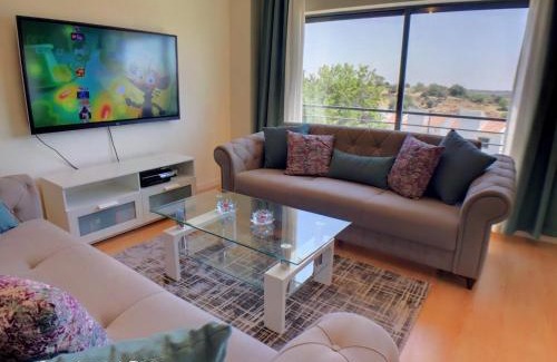 Ferragudo Apartment | Modern Apartment Beta with Rooftop Hot Tub and Ocean View