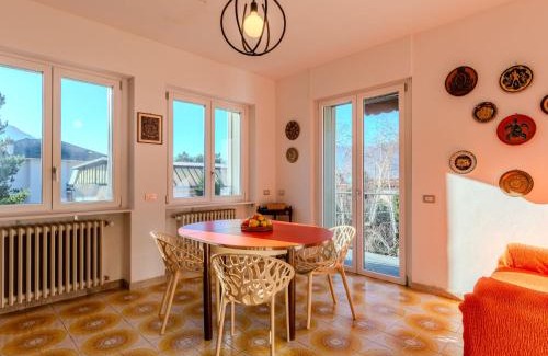 Dervio Apartment | Top-Rated Apartment Betulla-1: Family-Friendly Retreat