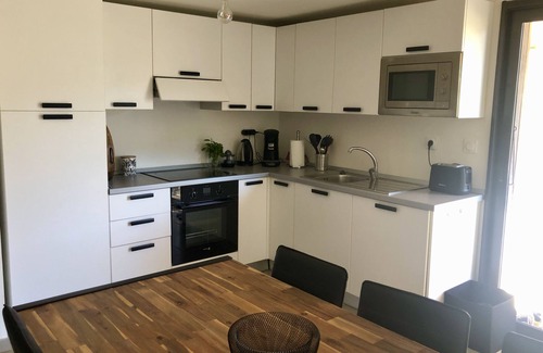Santa Giulia Apartment | Relaxing Apartment with Ocean View Near Bonifacio