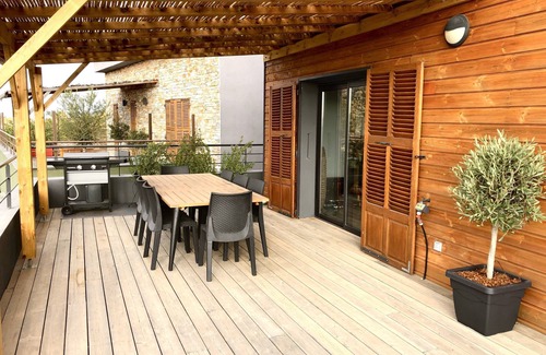 Santa Giulia Apartment | Relaxing Apartment with Ocean View Near Bonifacio