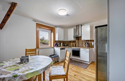 Wangen im Allgaeu Apartment | Cozy Apartment 'Bio Ferienhof Rall' with Shared Garden & Wi-Fi