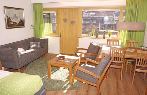 Seefeld in Tirol Apartment | Cozy Apartment Birkenwald-1 with Private Pool & Pet Friendly