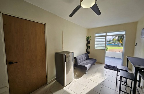 Puerto Nuevo Apartment | Modern Apartment Black & White with Jacuzzi on Terrace