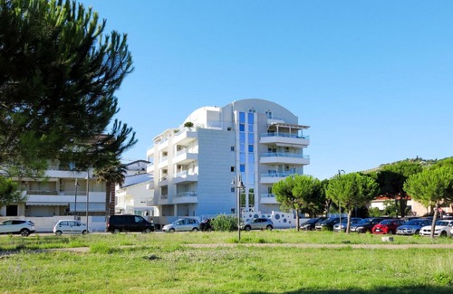 Roseto degli Abruzzi Apartment | Oceanfront Blue Bay Resort - Ideal for Families and Pets