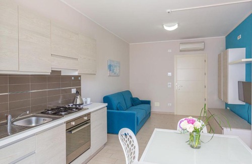 Roseto degli Abruzzi Apartment | Oceanfront Blue Bay Resort - Ideal for Families and Pets