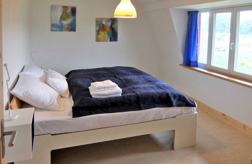Schwerin Apartment | Apartment Blue - Holiday Biohof