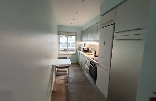 Telheiro Apartment | Apartment 'Blue Marine' with Lake View, Wi-Fi and Air Conditioning