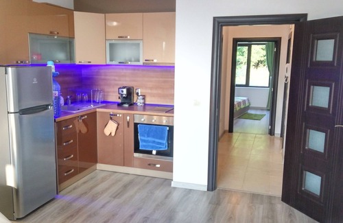 Osenovo Apartment | Ocean View Retreat at Apartment Blue Sunrise, Kabakum Beach