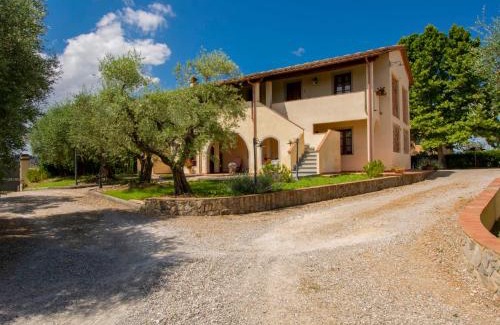 Cerreto Guidi Apartment | Discover Apartment Borgo Fontana-4: 10/10 Guest Rated Stay