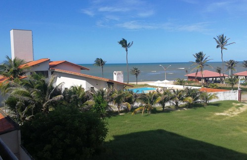 Cumbuco Apartment | Beachfront Apartment: Family & Pet-Friendly Getaway