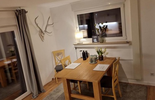 Ratingen Apartment | Inviting Apartment Breitscheid - Newly Renovated & Pet Friendly