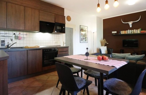 Gross Schwansee Apartment | Top-Rated Apartment Bremen with Oceanfront Views