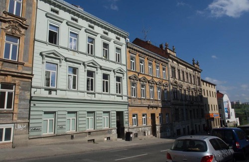 Brno Apartment | Pet-Friendly Apartment Brno Reissigova with High Ratings