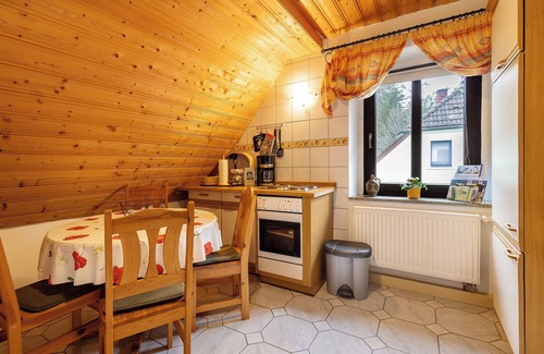 Kirchenlamitz Apartment | Cozy Apartment "Buchhaus Vier" with Terrace & Wi-Fi