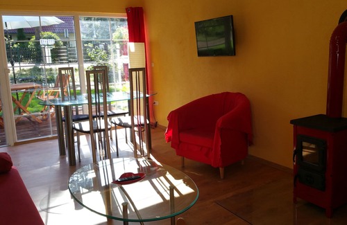 Joachimsthal Apartment | Cozy 'Bungalow Rot M1' Apartment with Private Terrace & Views
