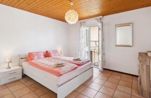 Ronco sopra Ascona Apartment | Comfortable Apartment Busbai 2 - Family & Pet Friendly