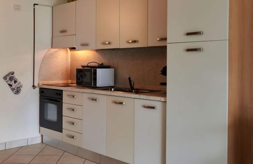 Gera Lario Apartment | Apartment By the lake in Gera Lario - 4 persons, 1 bedrooms