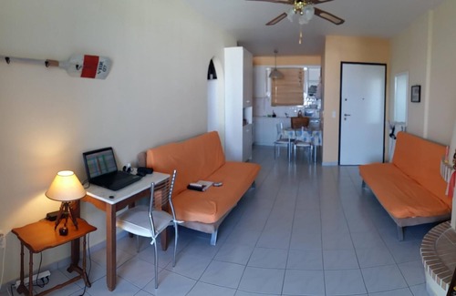 Porto Rafti Apartment | Seaside Apartment at Kalos Gialos in Porto Rafti Bay