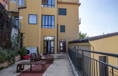 San Marco d'Alunzio Villa | Cozy Apartment "Casa d'Alunzio" with Sea View & Balcony