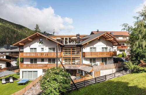 Mareo Apartment | Guest Rated 10/10: Apartment Cater Residence Bun Ste