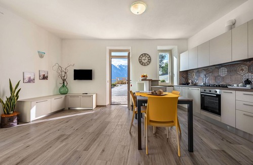 Tremosine Apartment | Idyllic 'Casa Bepi' Apartment with Lake View & Private Terrace