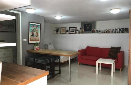 Caesarea Apartment | Oceanfront Bliss at Apartment Caesarea 38 - Rated 9.5/10