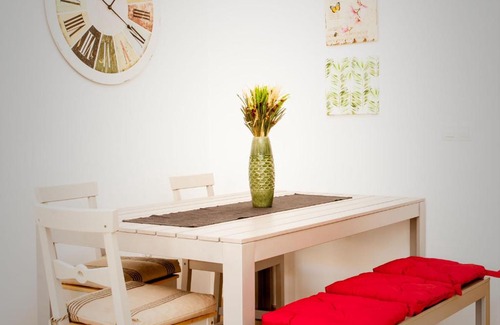 Torre de Benagalbon Apartment | Family-Friendly Apartment Calle Sotavento with Pool Access