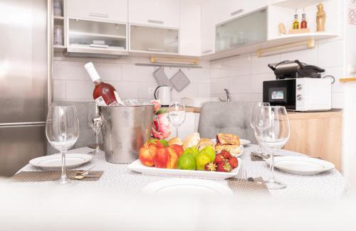 Dubrovnik Old Town Apartment | Discover Apartment Cameleon: 4-Star Stay with 9.9/10 Rating