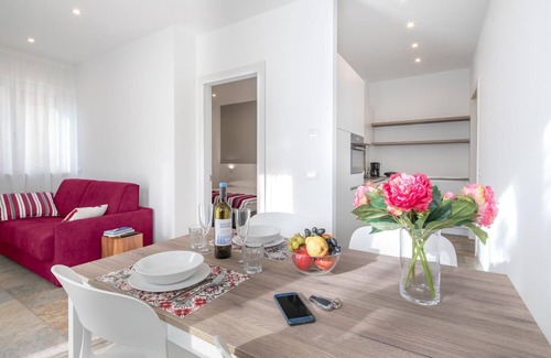 Riva del Garda Apartment | Discover Apartment "Camelia": Lake Garda, Wi-Fi & Garden