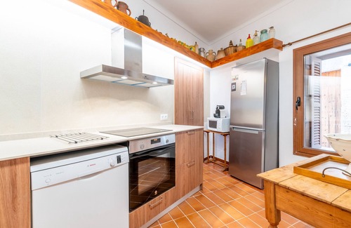 Campanet House | Can Vidal Apartment: Ocean View, Wi-Fi & Family Friendly