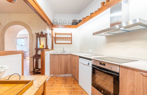 Campanet House | Can Vidal Apartment: Ocean View, Wi-Fi & Family Friendly